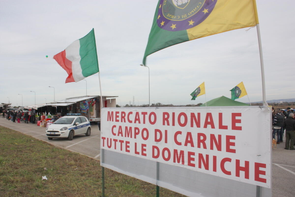 Inaugurato il nuovo mercato di Campo di Carne - 