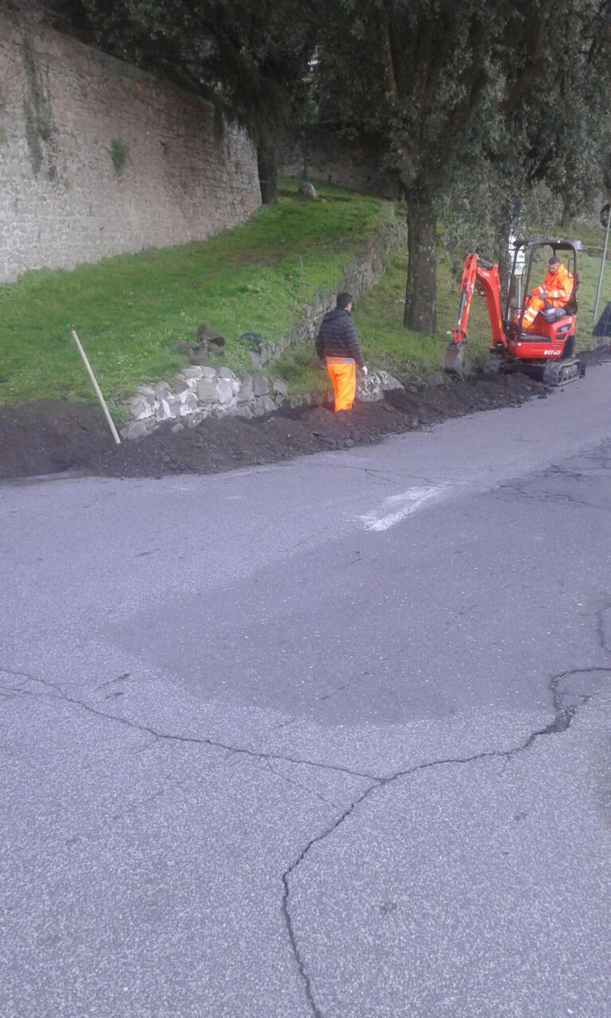 Chiusi gli interventi in via Salustri e via Selvotta ad Albano - 