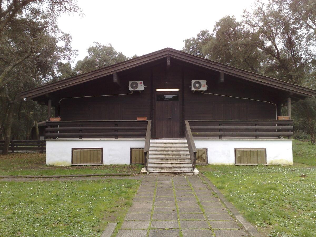 Un punto informazioni a Selva dei Pini per la Sughereta di Pomezia - 