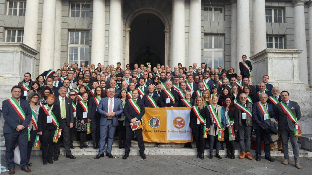 Borghi d’Italia e tradizioni: confermata la Bandiera Arancione per Sermoneta fino al 2020. - 