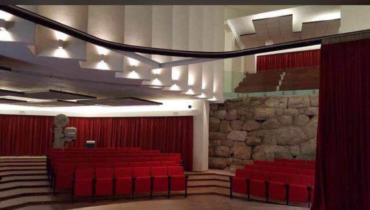 A Cori al teatro Pistilli in scena "Una notte con Dora" - 