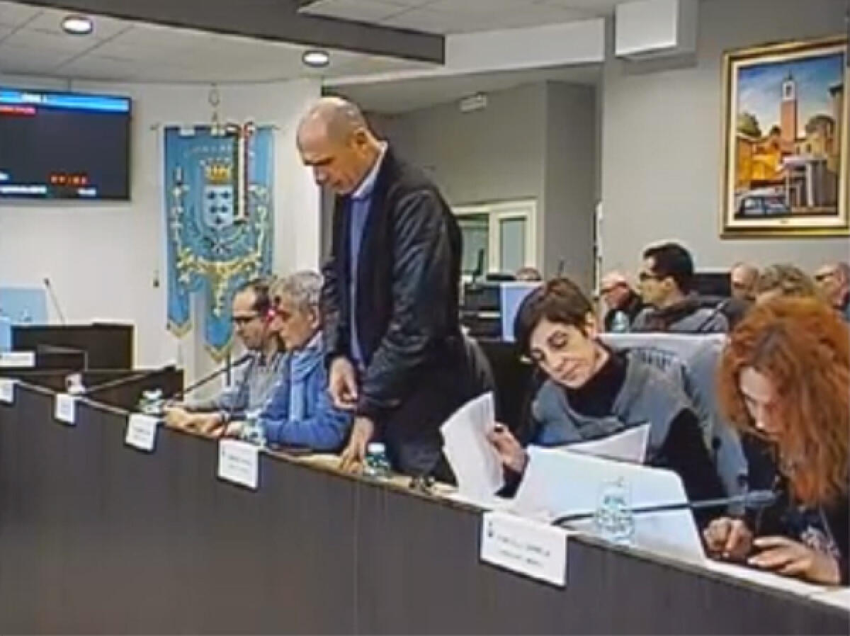 Discarica a Casalazzara, approvata all'unanimità una mozione per il "no" al progetto - 