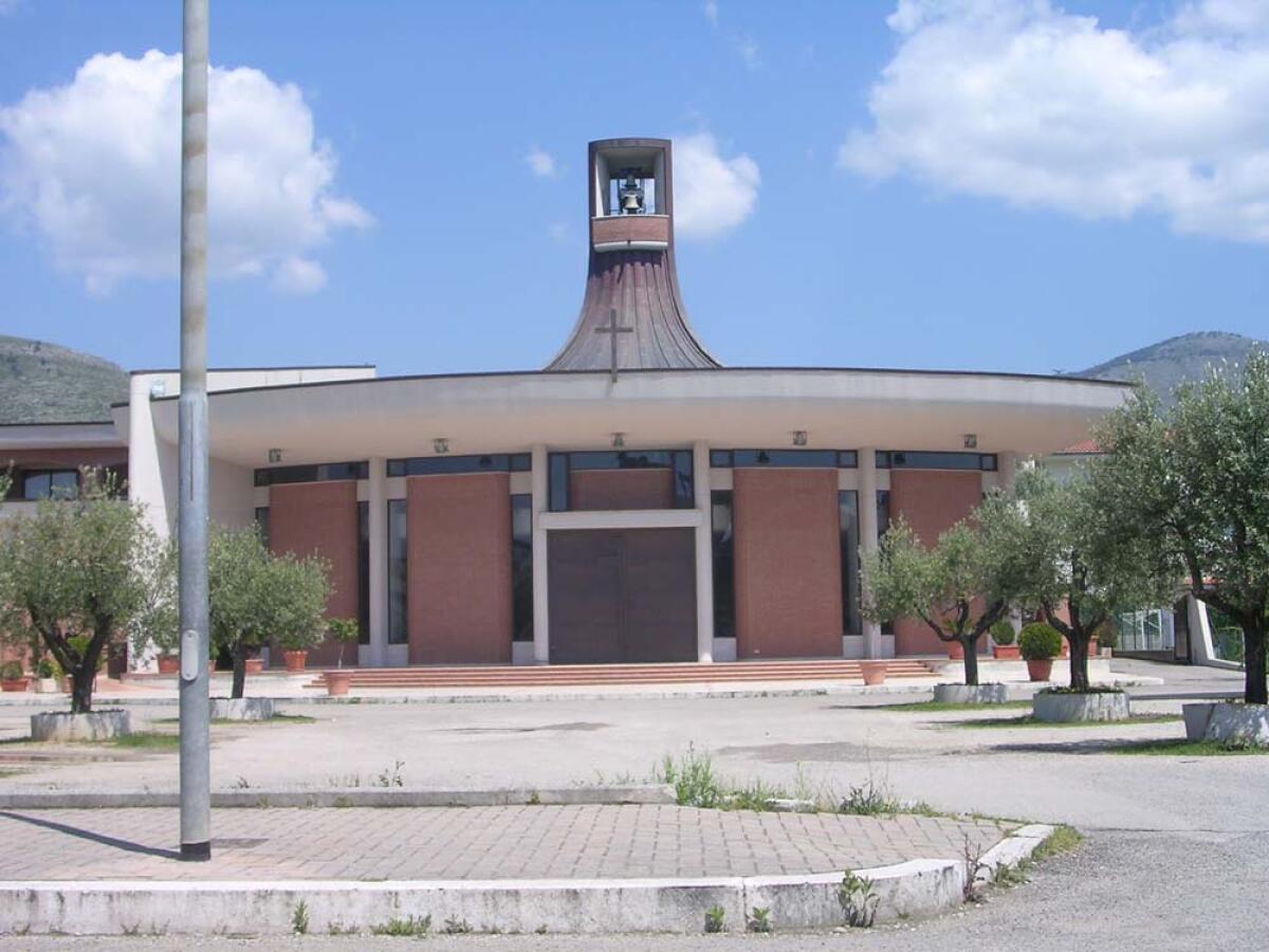 La parrocchia di San Paolo Apostolo, a Fondi,  ricorda i 15 anni di Dedicazione. - 