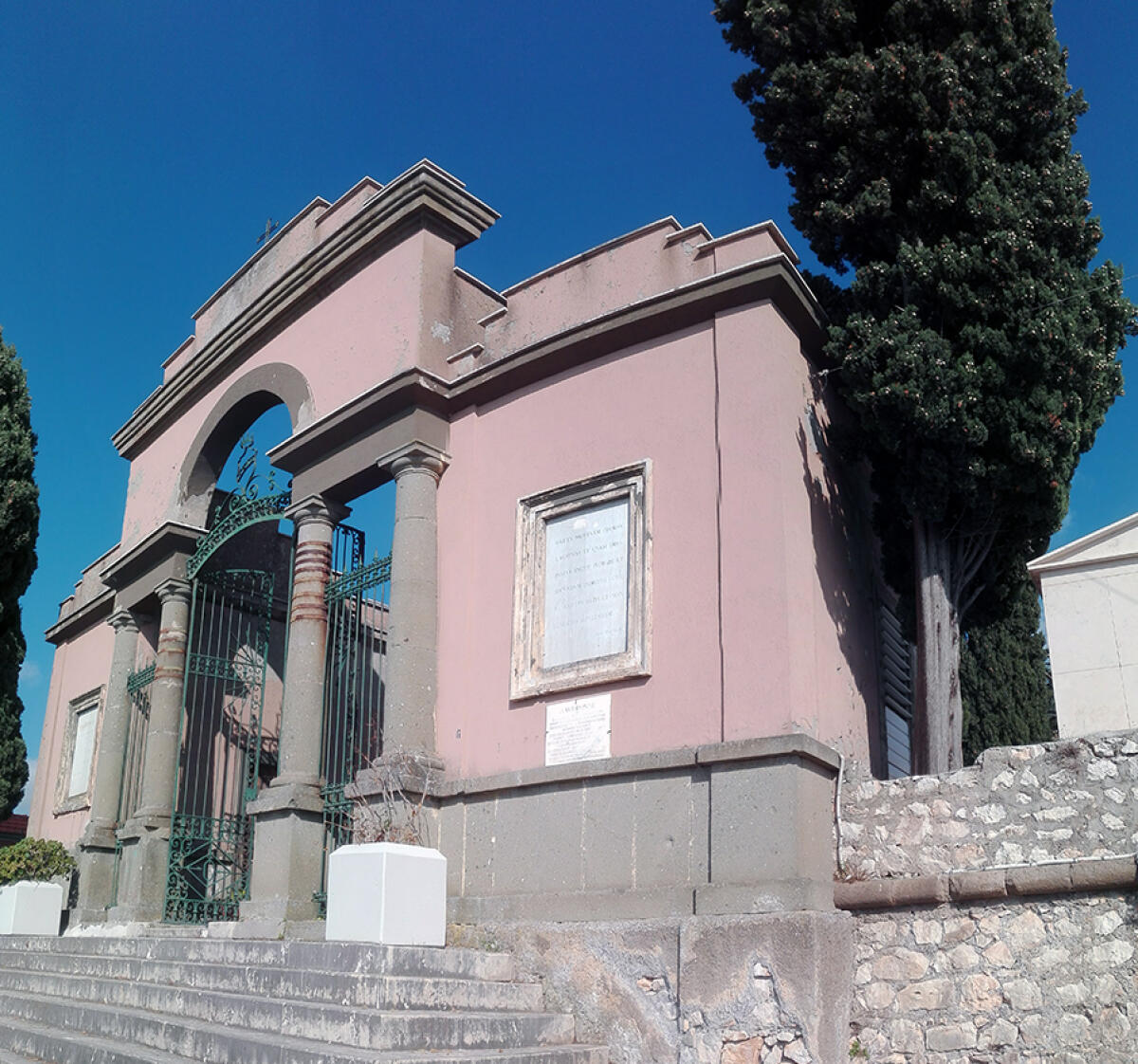 Cimitero di Cori, 40 mila euro per i nuovi lavori - 