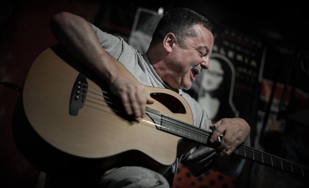 A Latina Scalo il concerto del musicista scozzese Howie Reeve. - 