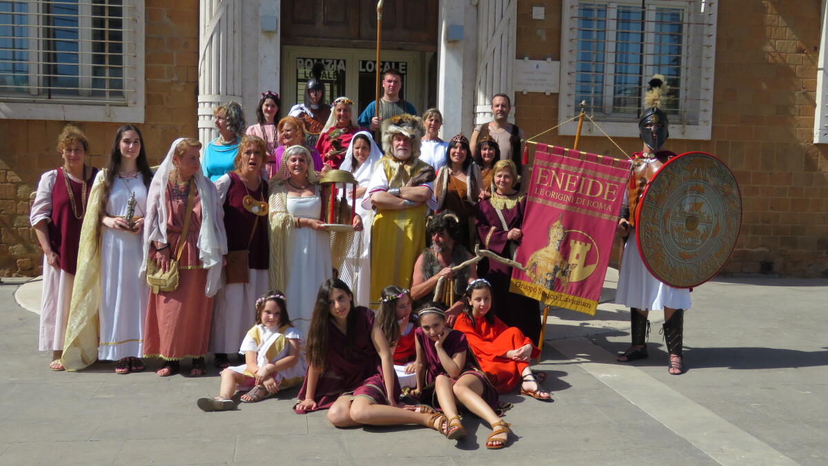 Corteo a Pomezia per gli 80 anni della città - 