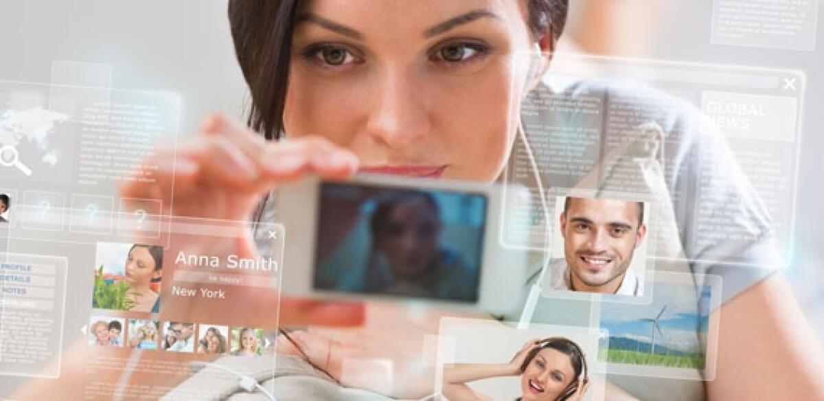 “Foto@social - Rischi reali in un mondo virtuale”, la presentazione a Genzano - 