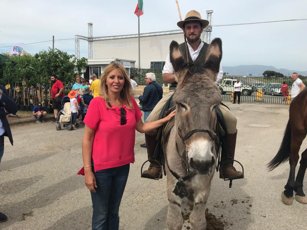 Alla Mostra Agricola Campoverde la visita dell'eurodeputata Alessandra Mussolini - 