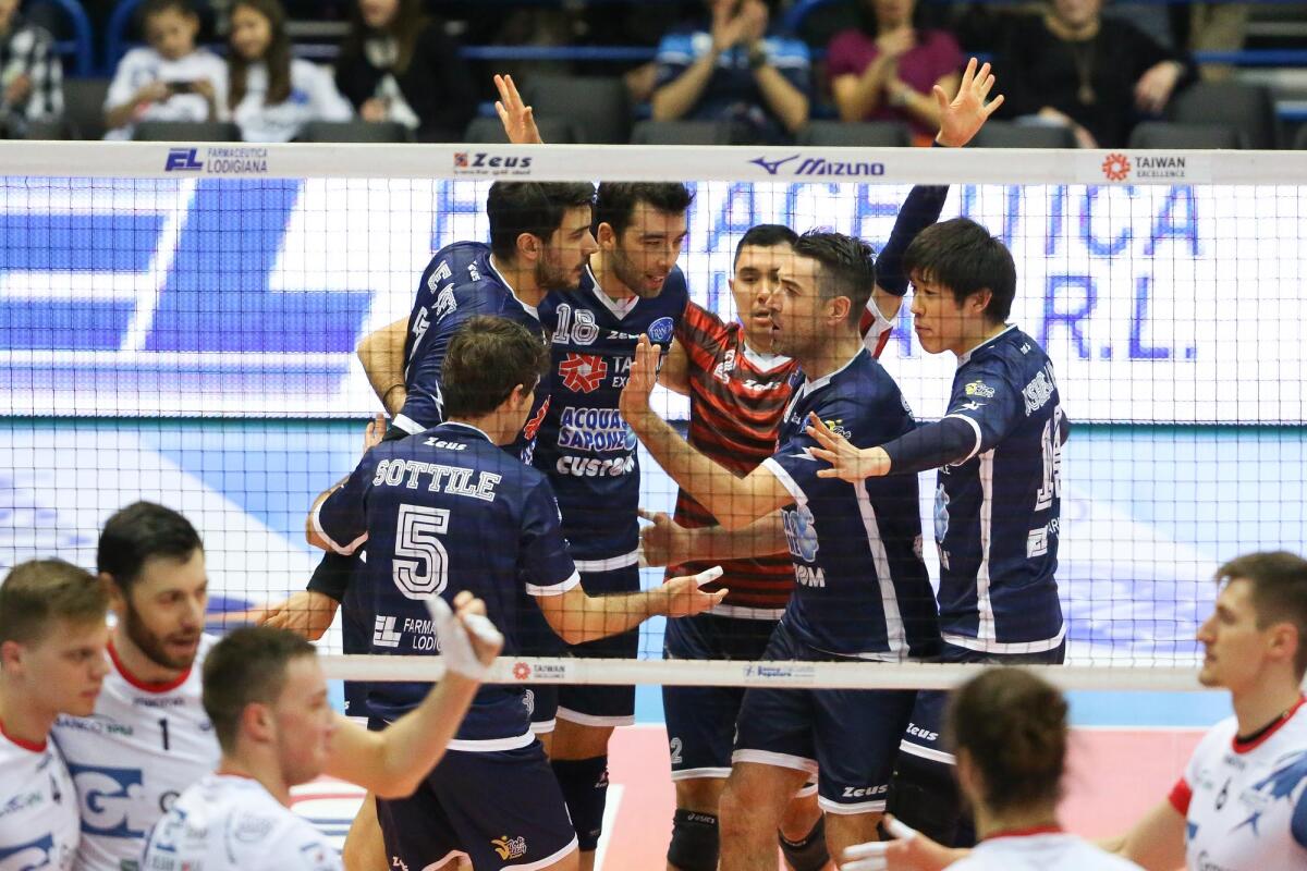 Pallavolo Superlega - Monza strapazza Latina e vince al tiebreak - 