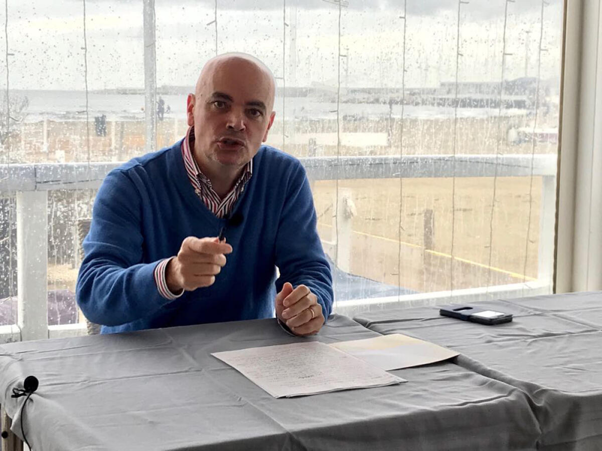 Sfiducia al sindaco 5 Stelle di Nettuno, Casto. Il candidato di Anzio, Del Giaccio: altro che "Next stop…”. - 