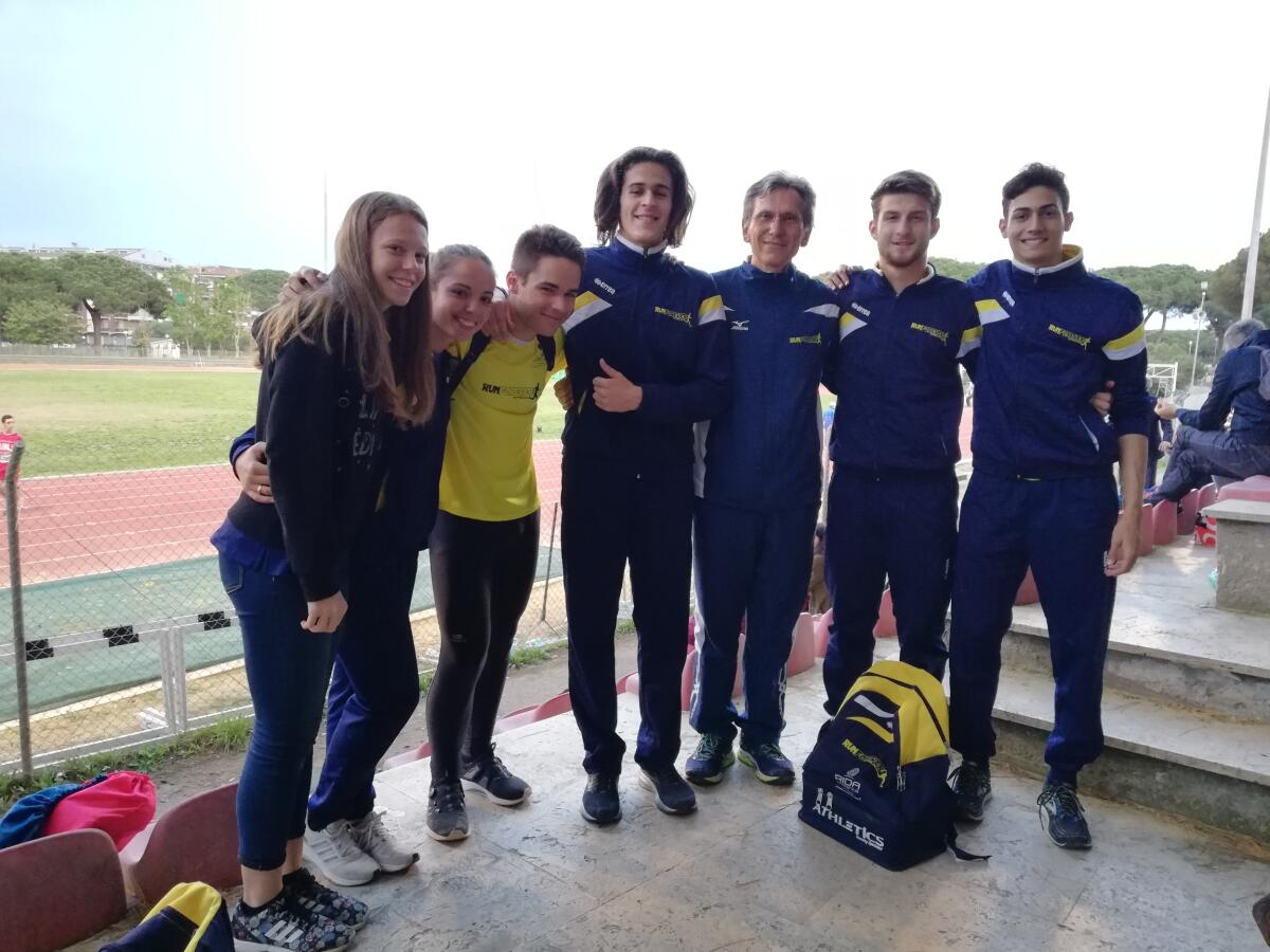 La Runforever Aprilia alla staffetta di Ostia - 