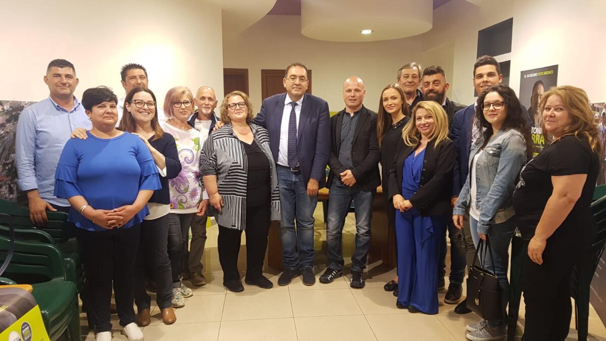 Aprilia - Il movimento "L'Altra faccia della politica" si presenta - 