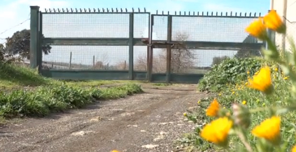 L'ingresso al terreno di Ecosicura