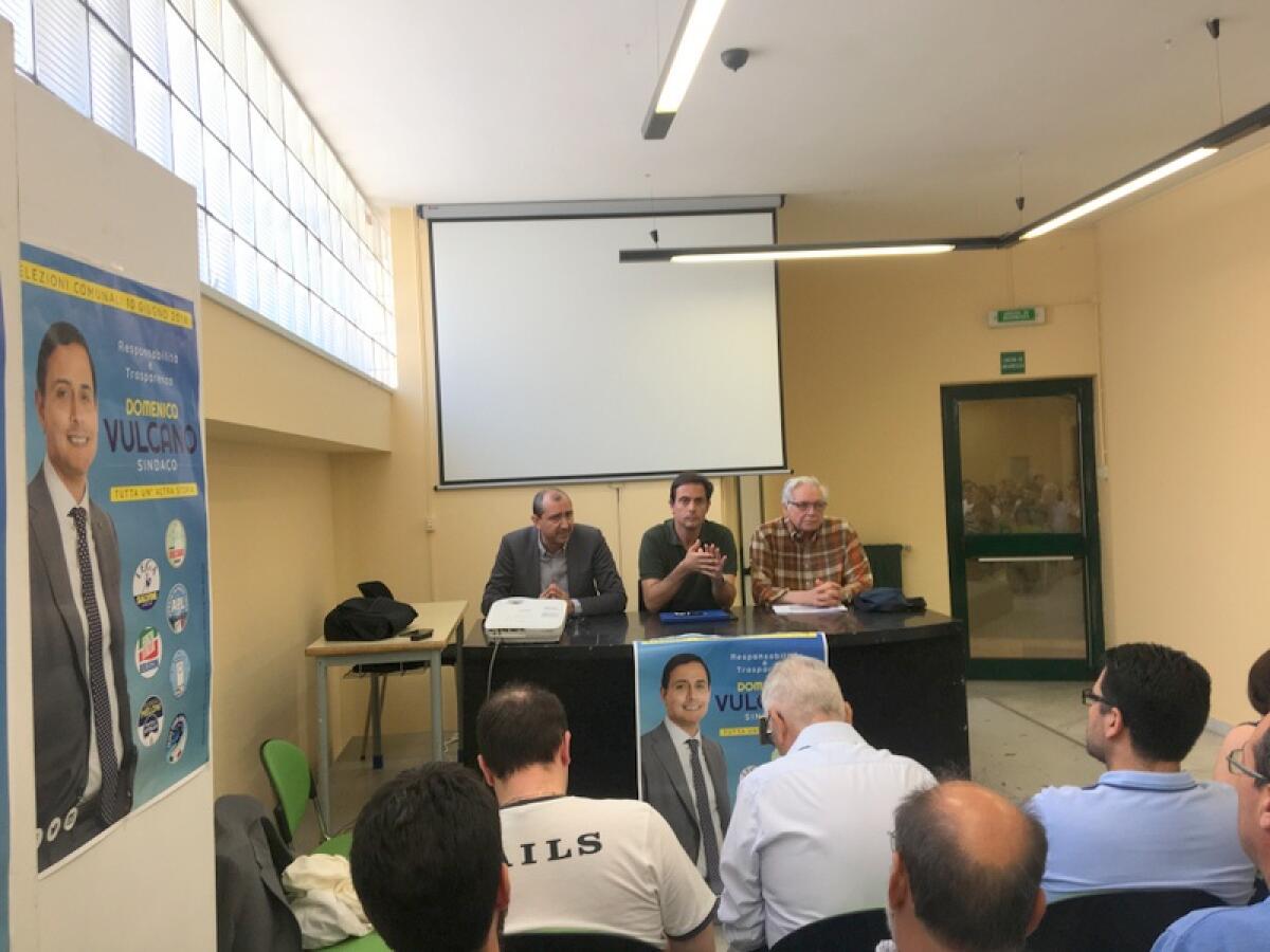 Aprilia - "Un Centro Commerciale Naturale per riqualificare il centro urbano" - 