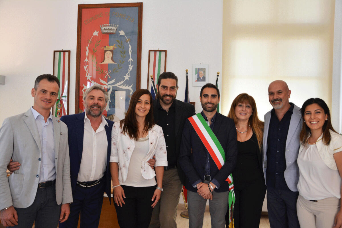 Il neo Sindaco di Pomezia Adriano Zuccalà si insedia e nomina la sua Giunta - 