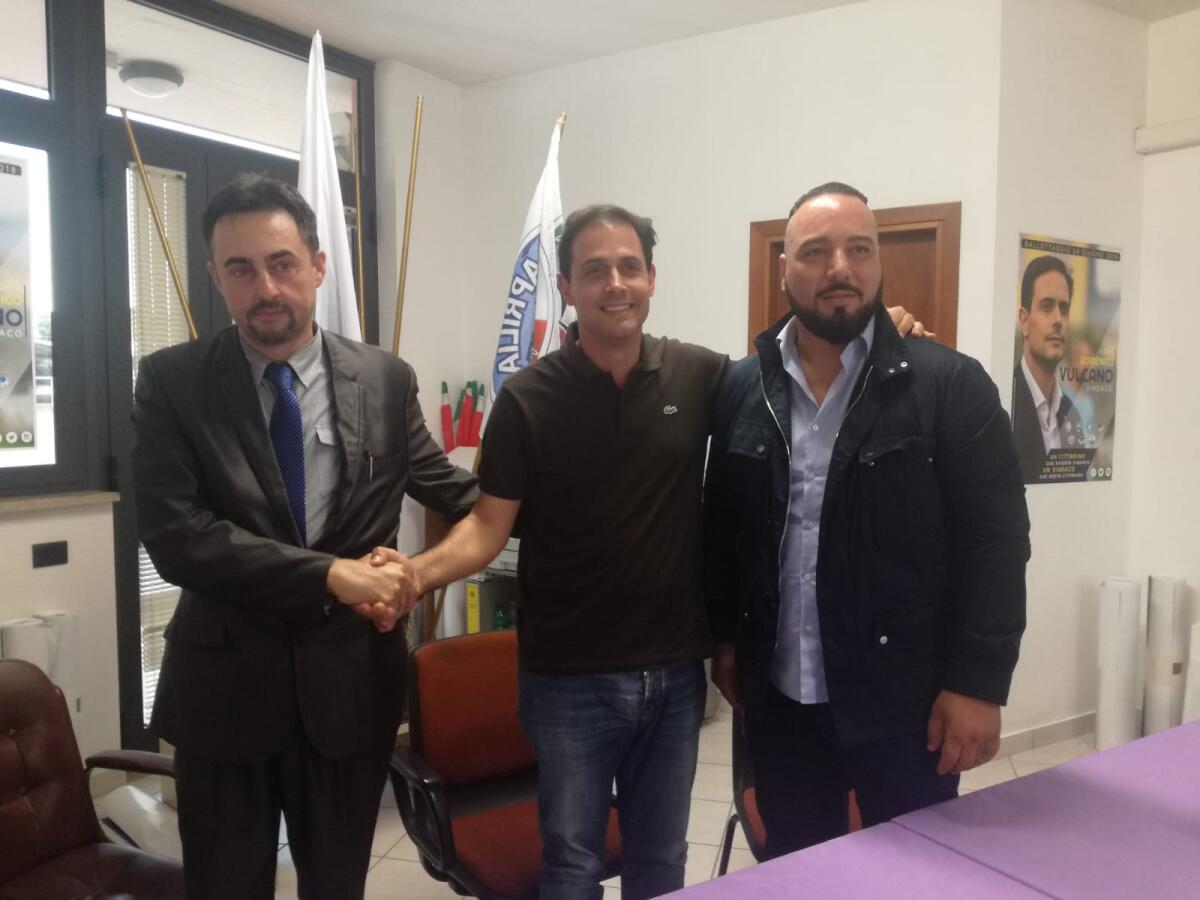 Aprilia - Angelo Casciano e la Dc sostengono Domenico Vulcano - 