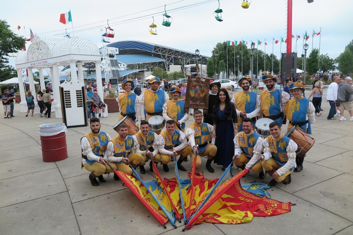 Incontro istituzionale a Milwaukee per gli Sbandieratori Ducato Caetani di Sermoneta - 