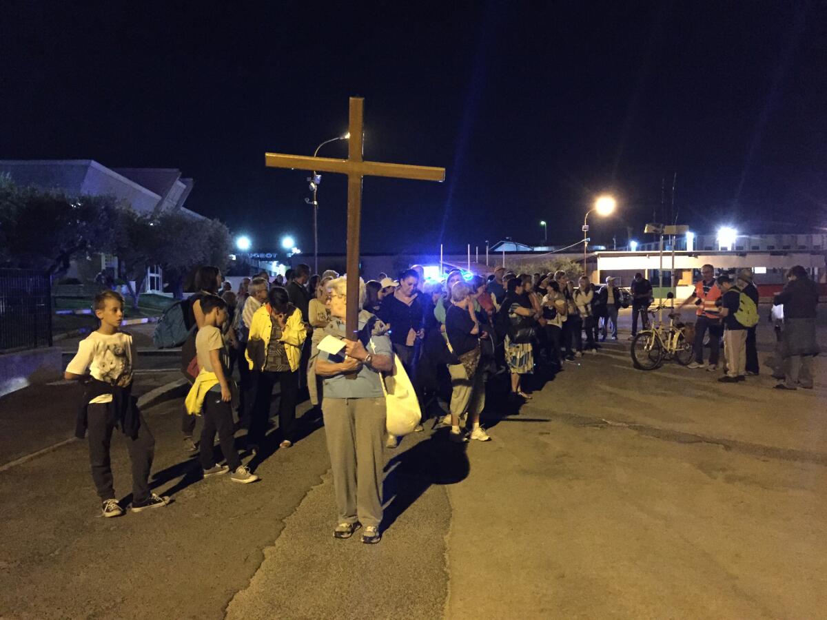 Pellegrinaggio notturno per celebrare Santa Maria Goretti - 