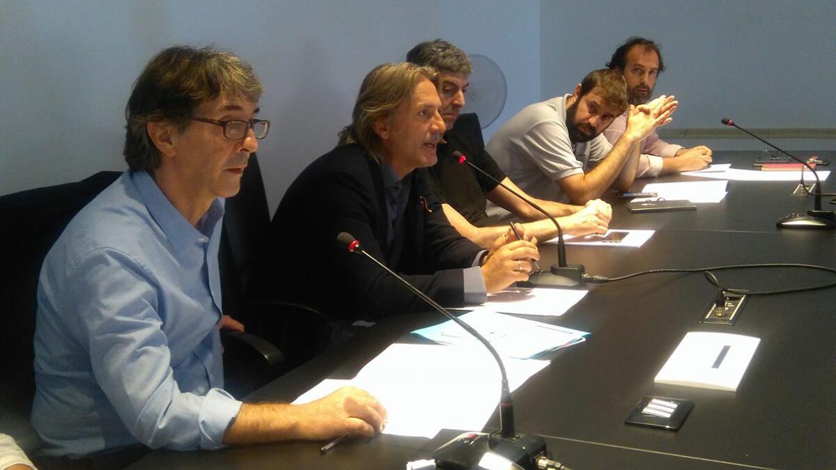 A Latina "Festa di una notte di mezza estate" per Calcutta - 