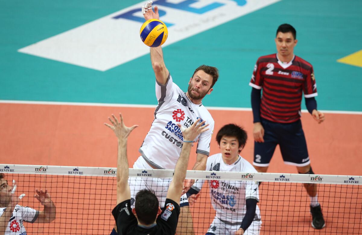 Superlega - Andrea Rossi firma con la Top Volley fino al 2020 - 