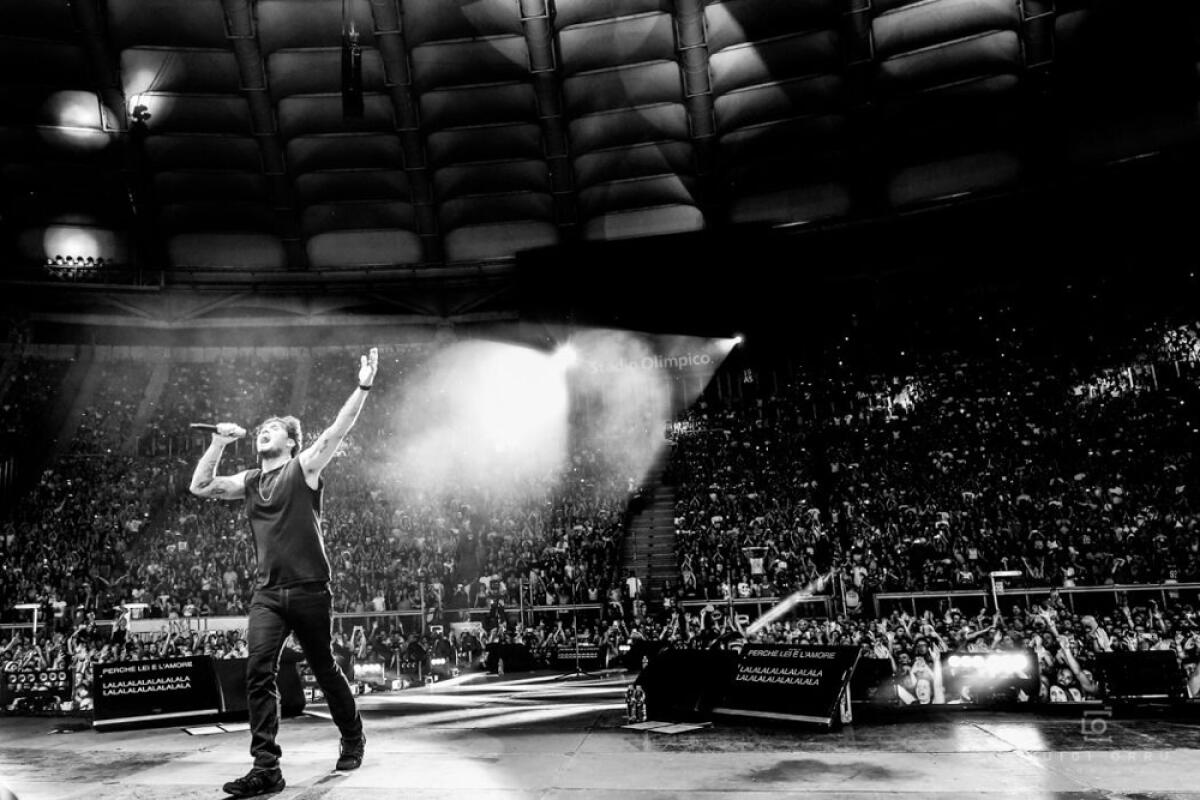 All'Arena Virgilio di Gaeta i concerti di Gigi D'Alessio e Fabrizio Moro. - 