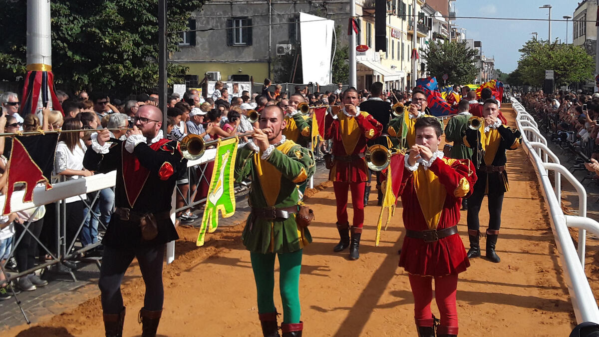 A Cisterna un successo per la Corsa all'Anello - 