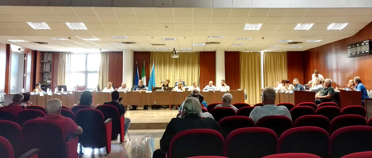Cisterna, "Presto la rimessa in sicurezza delle strade e interventi sulle scuole" - 