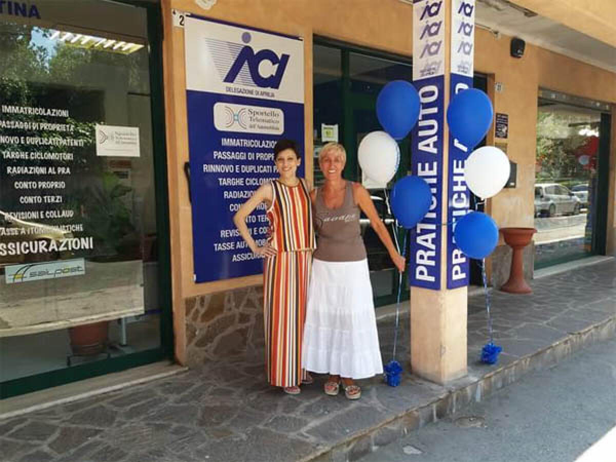 L’agenzia Aci di via Rossetti ad Aprilia festeggia i primi 30 anni di attività. - 