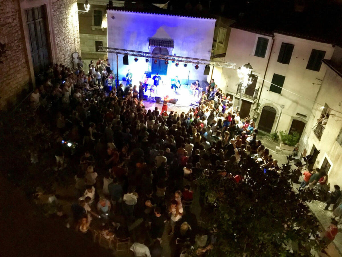 “Vicoli di Notte”: a Prossedi fine settimana di musica, luci e profumi. - 