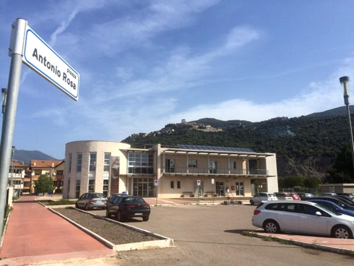 Mercato di Monticchio, nuova location provvisoria per alcuni banchi - 