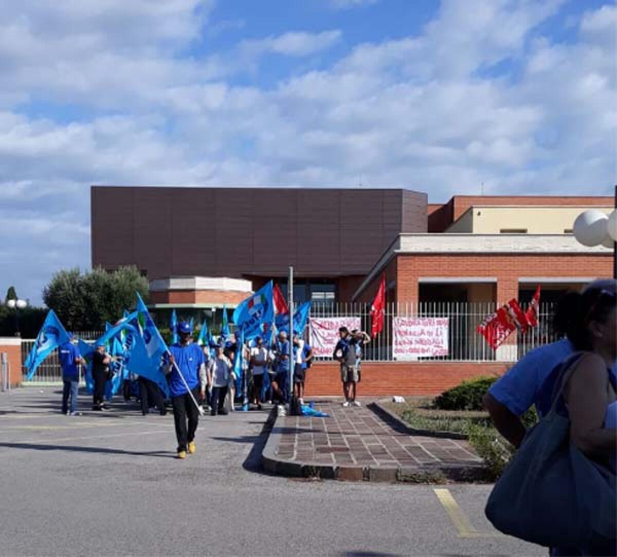 Unicoop: "Rinvio cessione per rispetto istituzionale e per evitare clima di tensione" - 