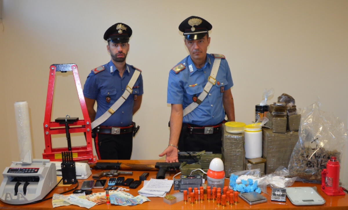 40enne di Velletri sorpreso con 57 chili di hashish - 