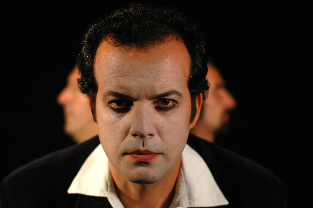 Priverno, riparte la stagione di prosa: sabato c'è il "Gobbosnob" di Gianni Aversano - 