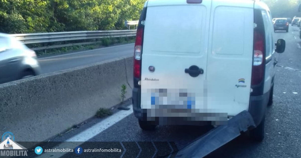 Incidente sulla Pontina, traffico verso Latina - 