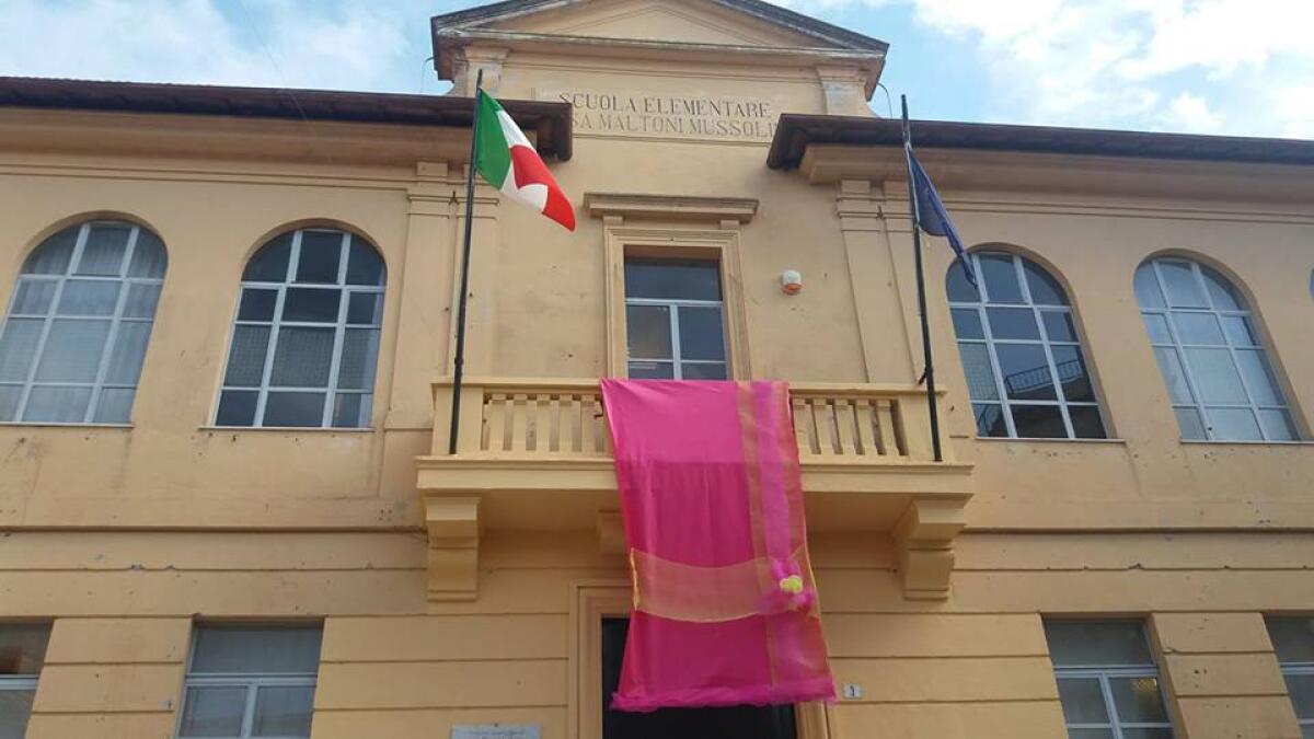 Camminata Rosa della solidarietà, a Norma il centro si tinge di rosa - 