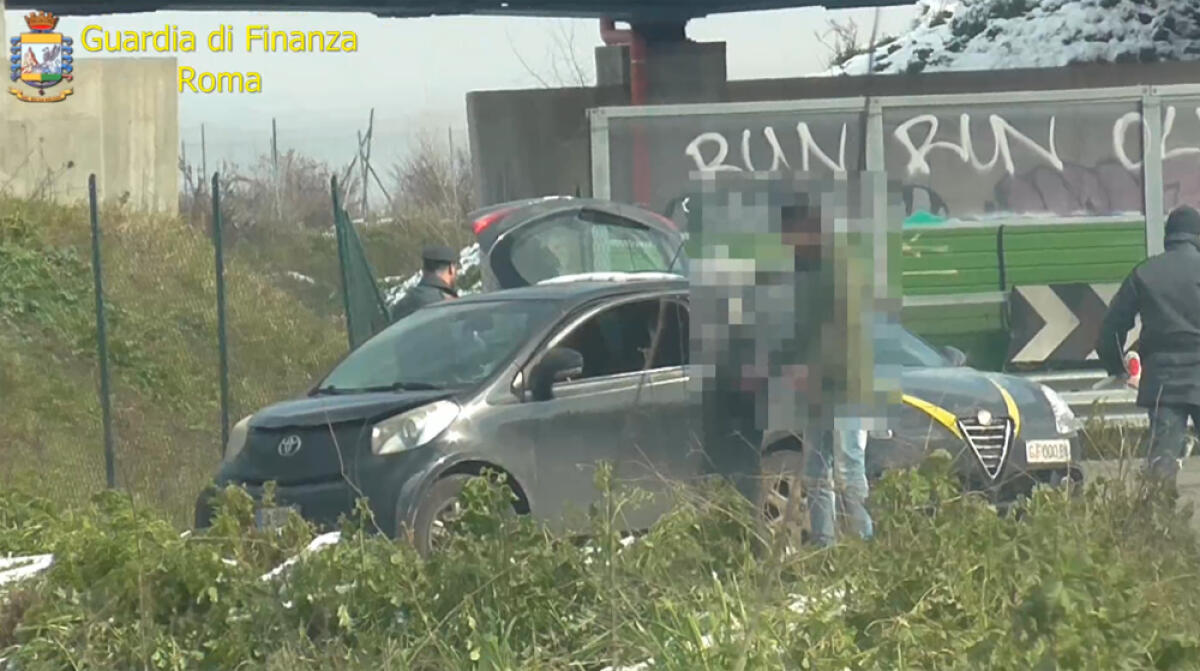 Assenteismo: misura cautelare per un dipendente pubblico dell’Istituto di Fisica Nucleare di Frascati. - 