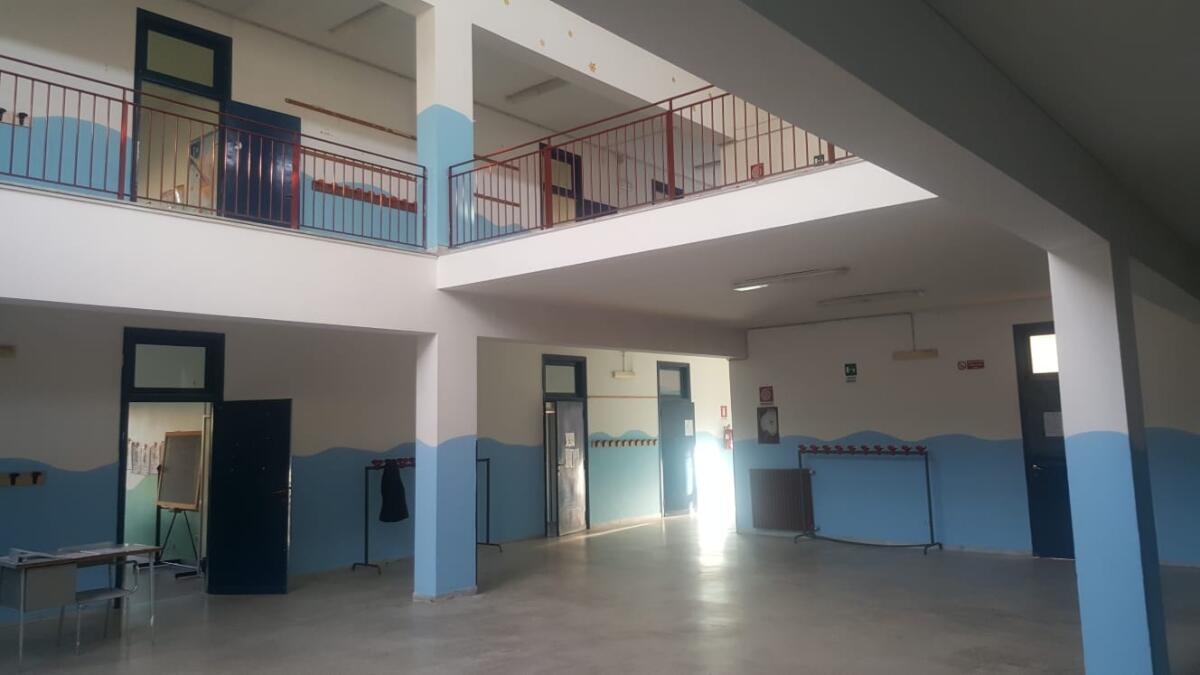 LATINA  - La Scuola elementare “Col di Lana” ripulita dopo il raid vandalico. - 
