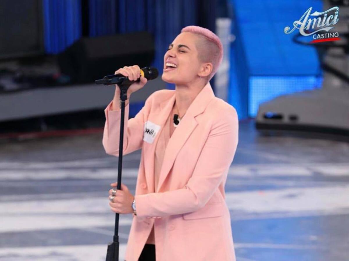 L’apriliana Giordana Angi conquista un posto nella scuola di “Amici” di Maria De Filippi. - 