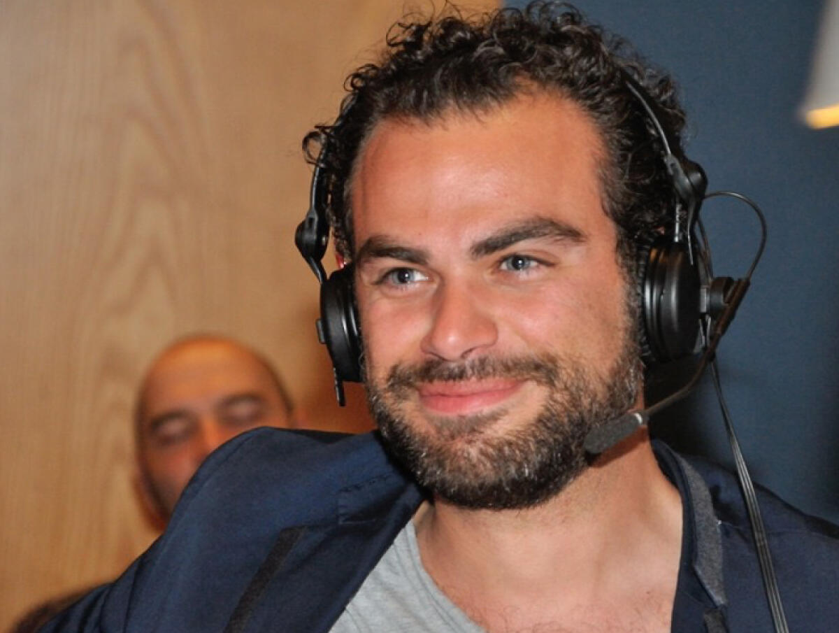 Il comico Andrea Perroni al Teatro Europa di Aprilia per una serata benefica a favore di "Valentina Onlus". - 