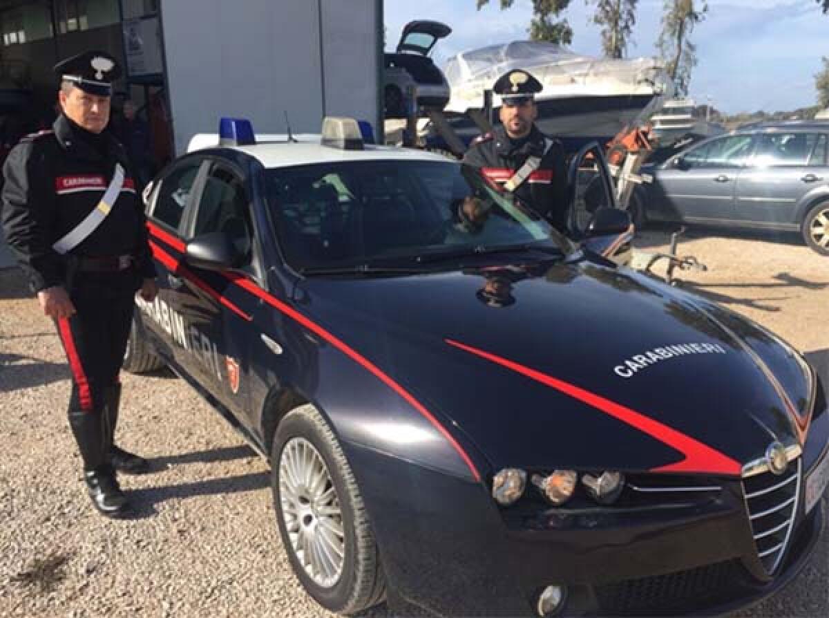 Nel cortile di casa aveva un furgone rubato ad Ariccia: denunciato un 37enne di Sabaudia. - 