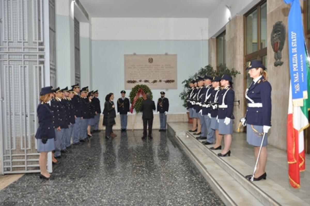 Defunti, la commemorazione della Polizia di Stato - 