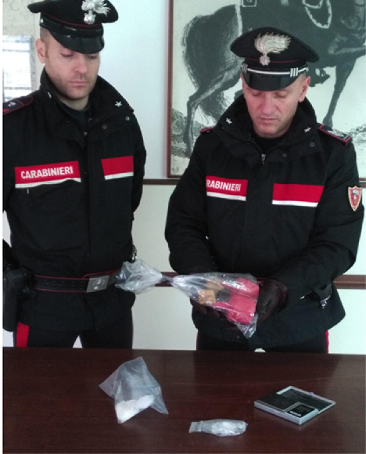 Droga e bombe carta, 29enne di Terracina in arresto - 