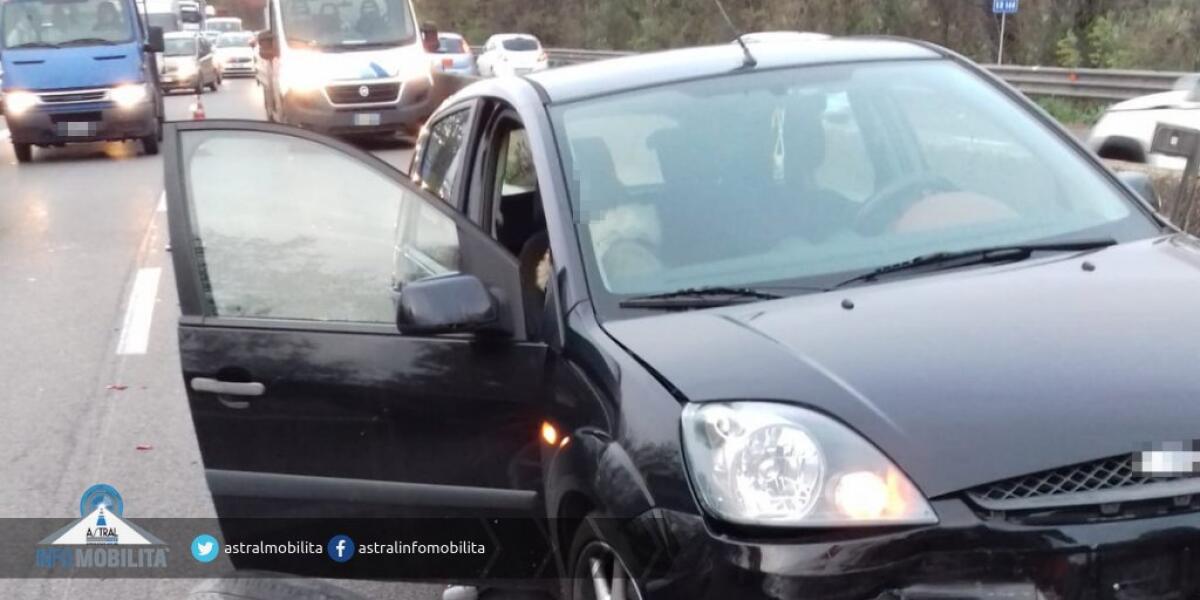 Incidente sulla Pontina, code verso Latina - 