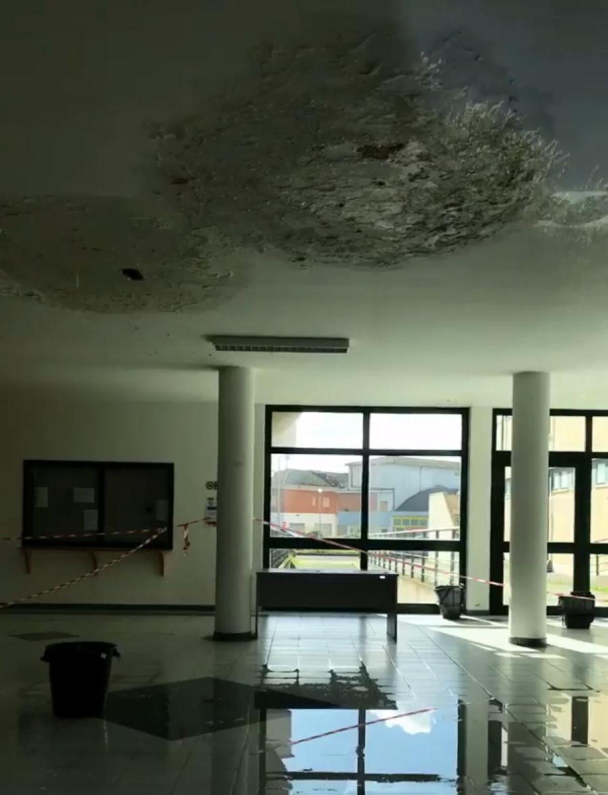 Degrado nelle scuole, Aprilia Possibile: "Convocare un tavolo tra Comune e Provincia" - 