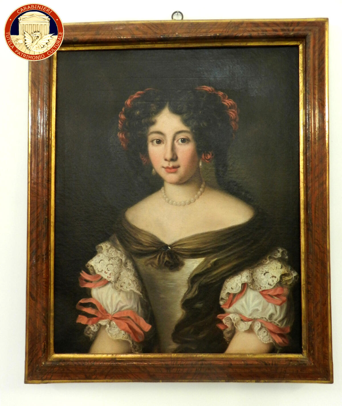 Recuperata a Palermo una tela del ‘600 trafugata dal Palazzo Chigi di Ariccia. - 