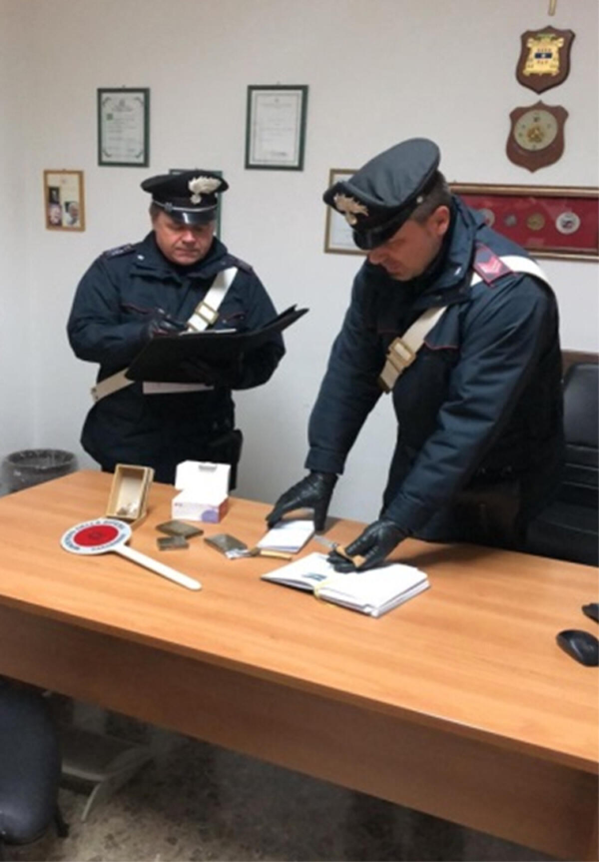 CISTERNA – 49enne sorpreso con oltre 3 etti di droga, arrestato dai Carabinieri. - 