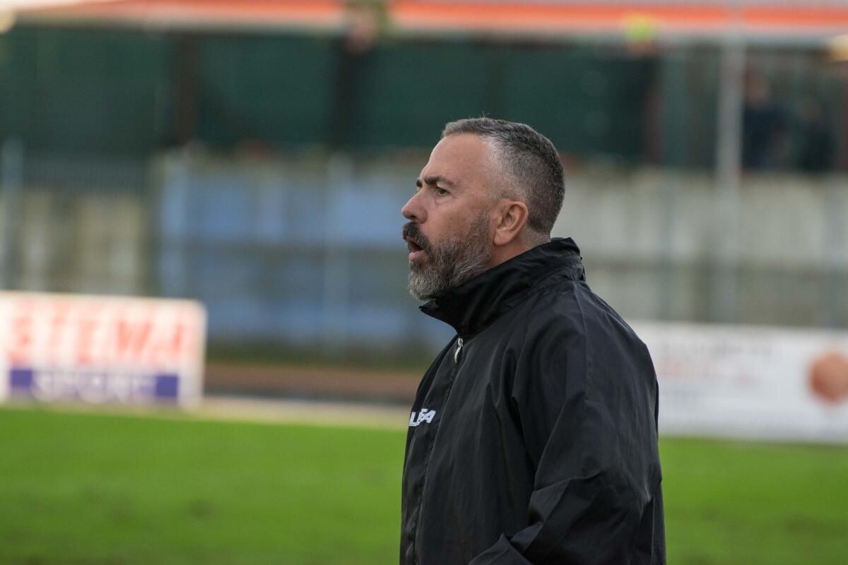 Calcio - L'Anzio esonera Pisano, il nuovo tecnico è Gaetano Greco - 