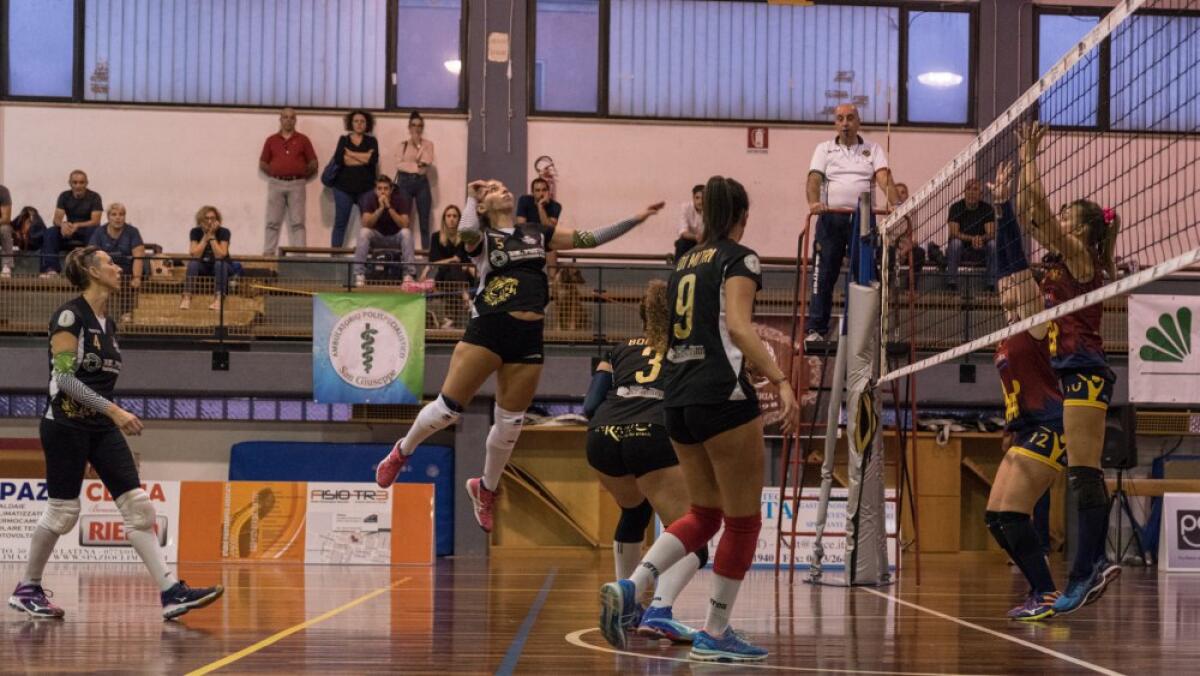 Pallavolo femminile serie C:  la Virtus Latina gioca a Genzano contro il Punto Volley Castelli Romani. - 