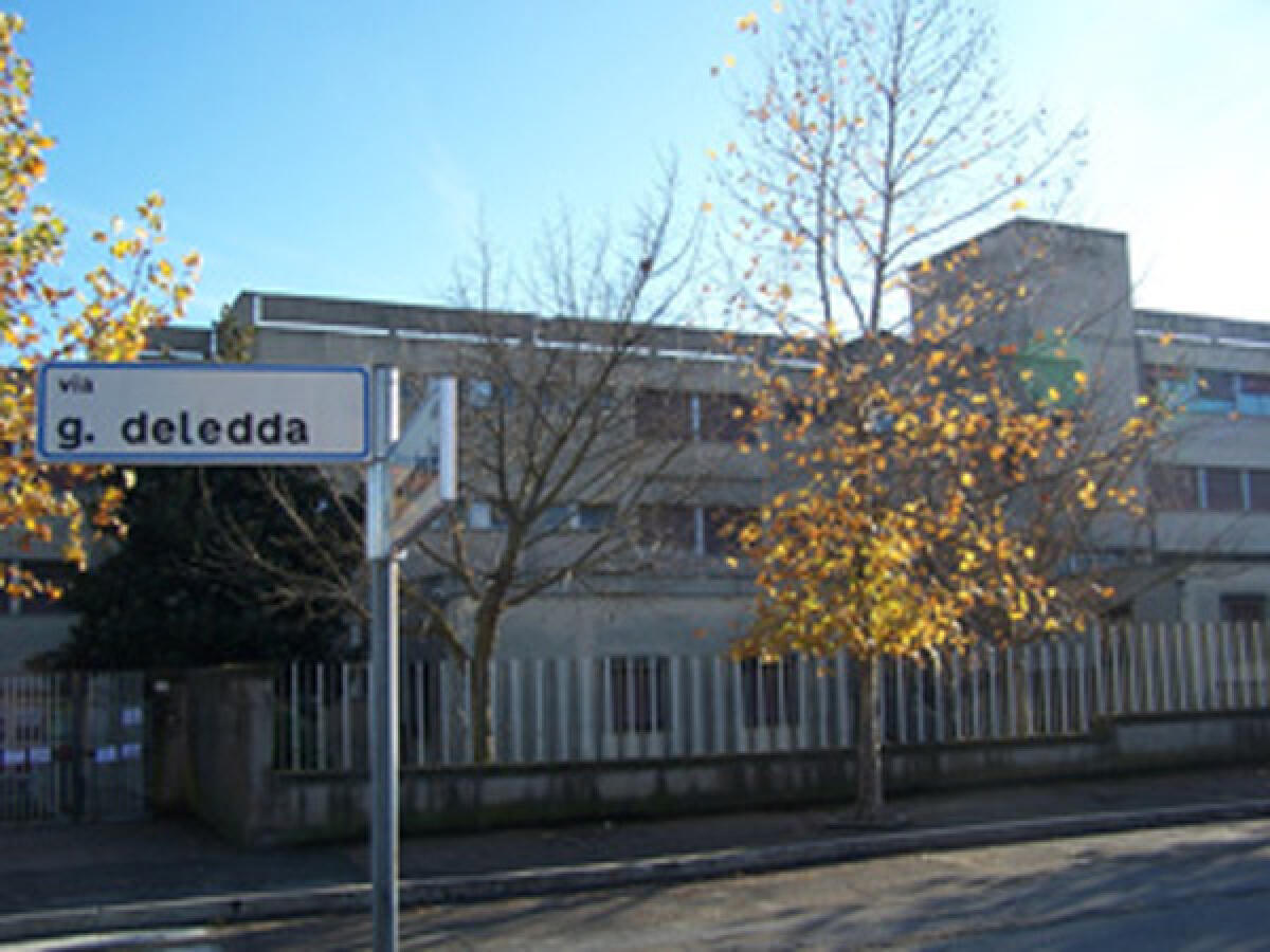 “Topi alla Deledda, le scuole di Aprilia nel degrado” - 