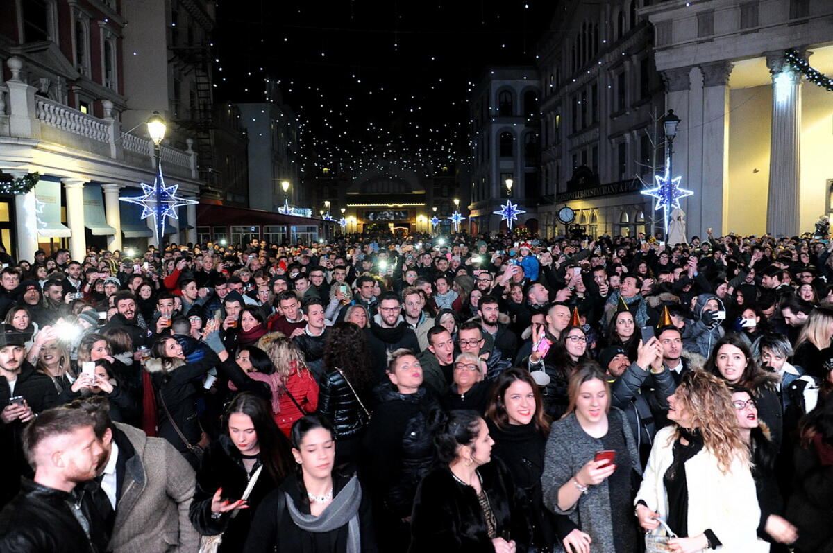 Capodanno stellare a Cinecittà World - 